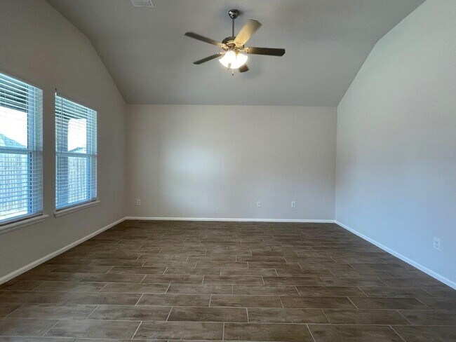 Building Photo - 3409 Piney River Dr