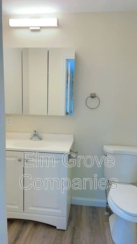 Building Photo - 53 Gear Rd