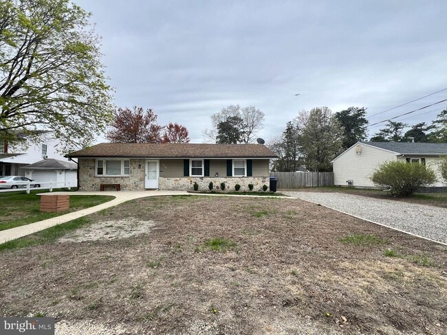 Building Photo - 424 Chippewa Trail