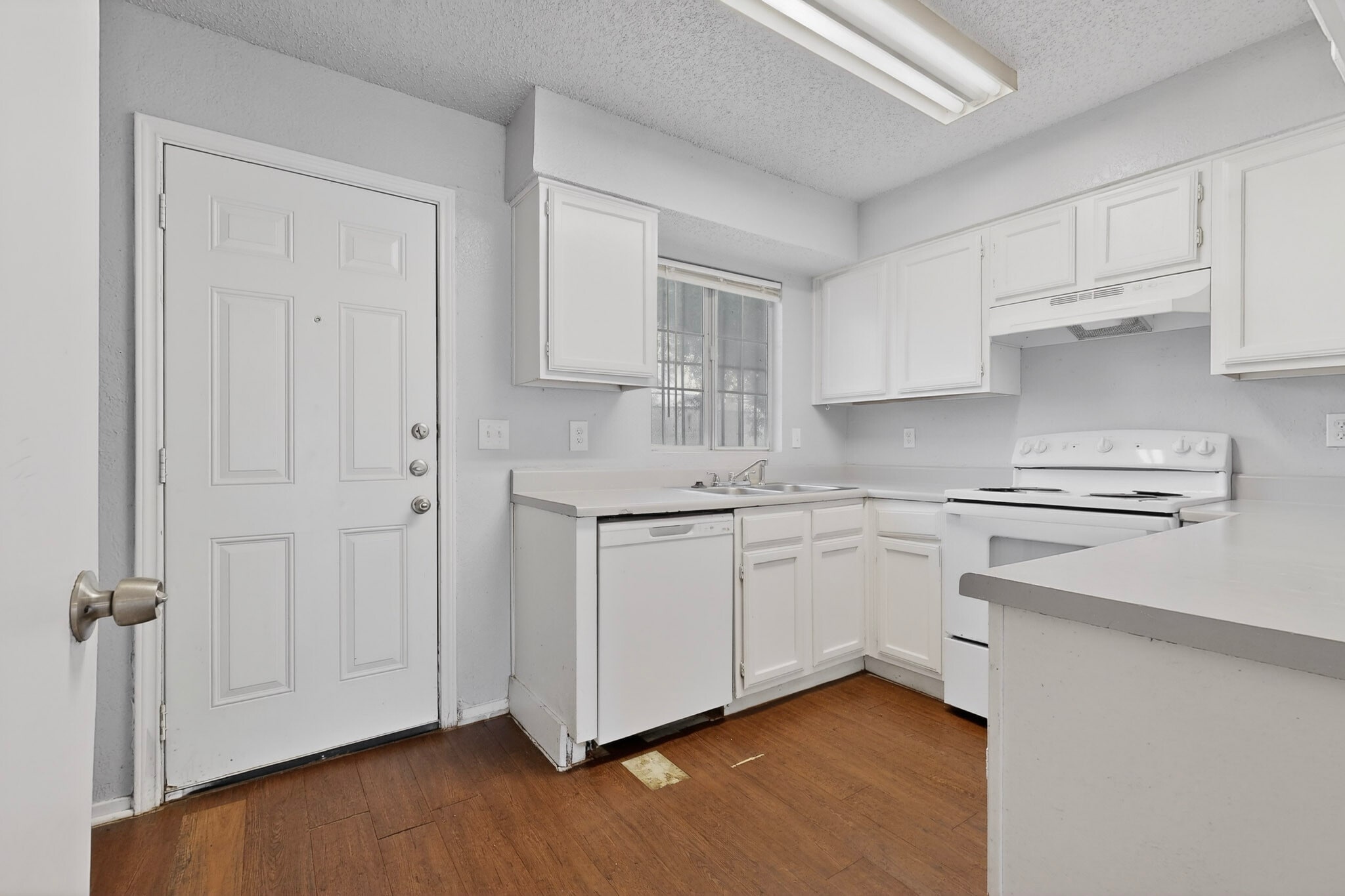 Building Photo - 9467 Olde Towne Row