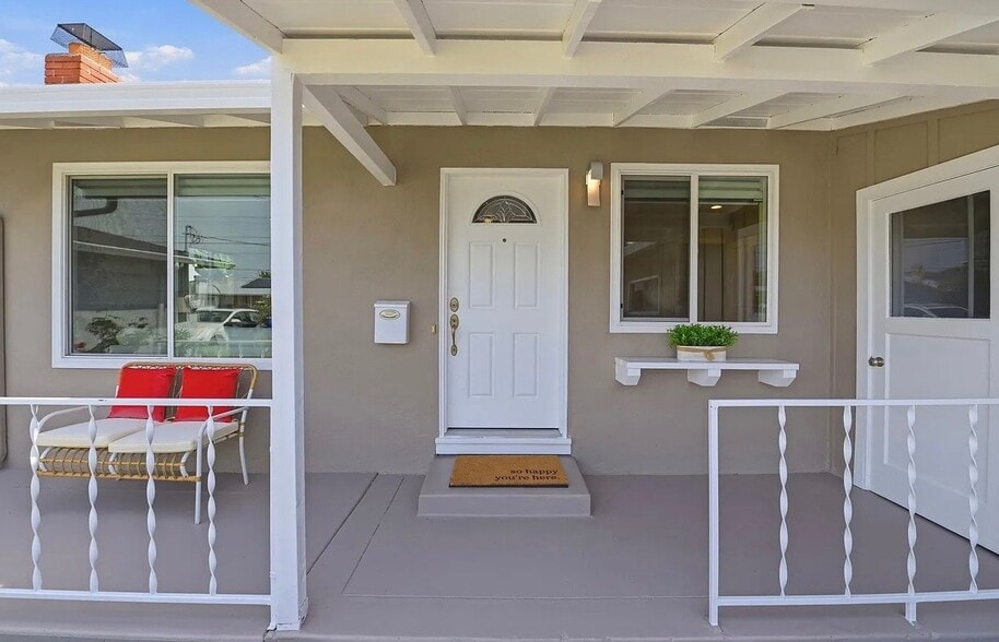 Building Photo - 36023 Pizarro Dr