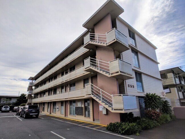 Building Photo - 855 Olokele Ave