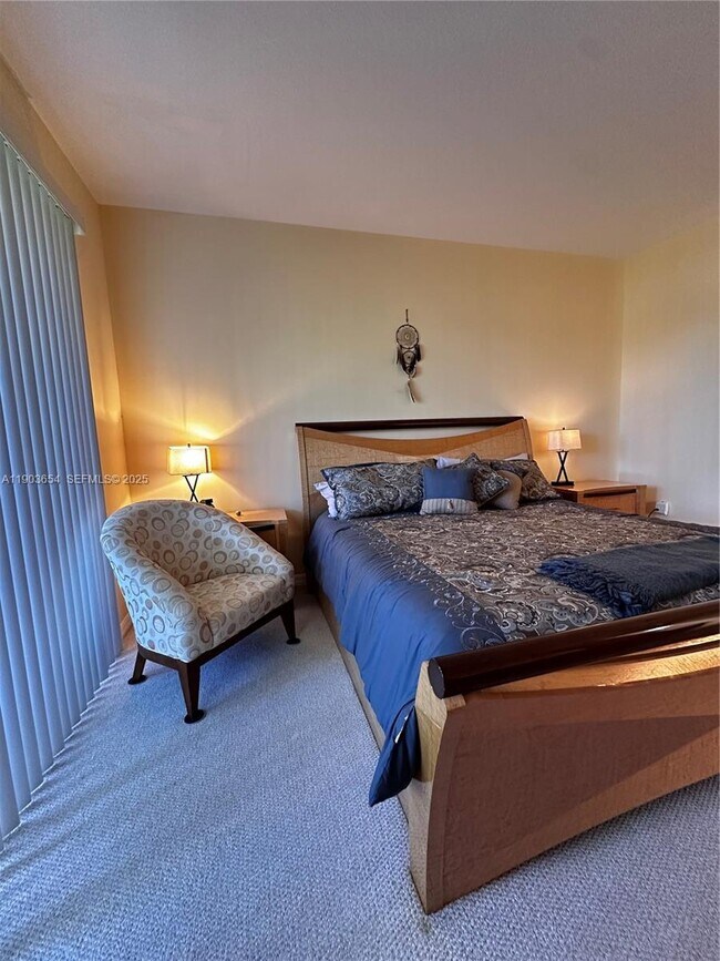 Building Photo - 606 Mariner Bay Blvd