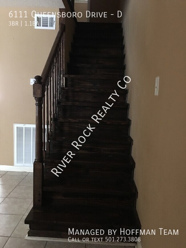 Building Photo - 6111 Queensboro Dr