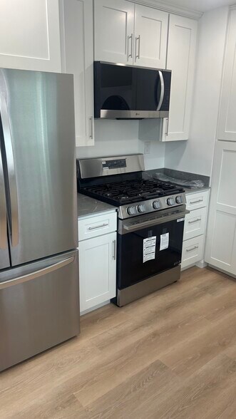 Building Photo - 4730 W 169th St