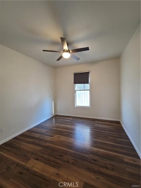 Building Photo - 418 Camulos St