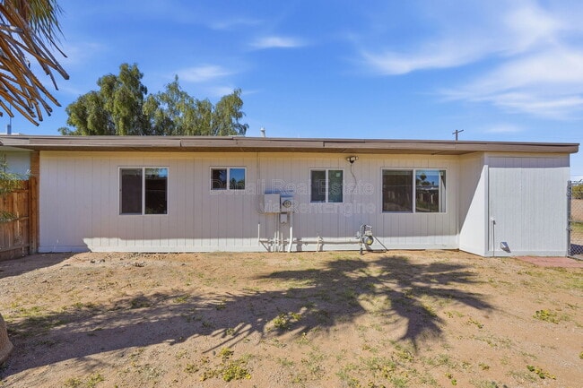 Building Photo - 3601 S Calle Polar