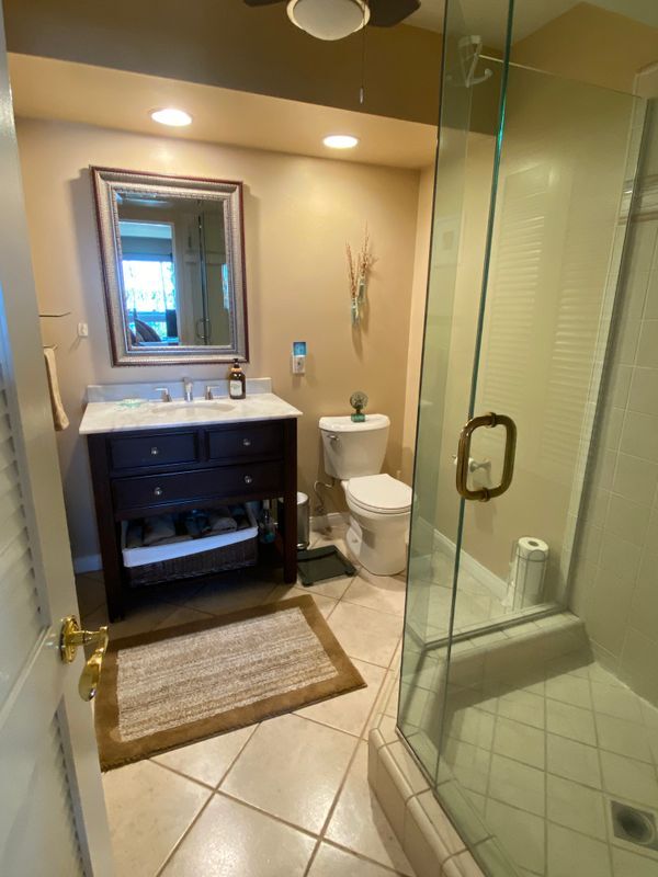 Building Photo - 501 Avenida Del Mar