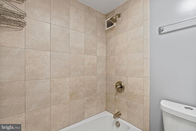 Building Photo - 3705 S George Mason Dr