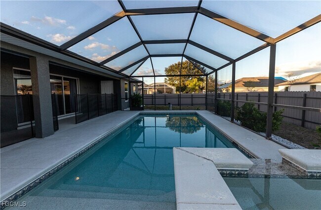 Building Photo - 3073 NW 4th Ave