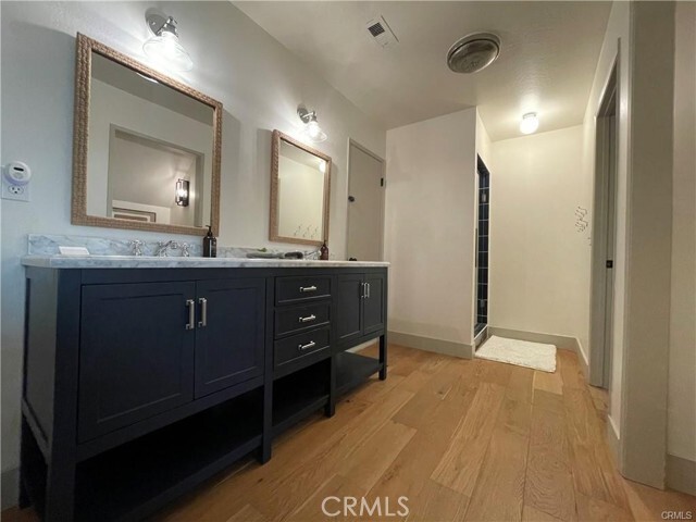 Building Photo - 938 Balfrin Dr
