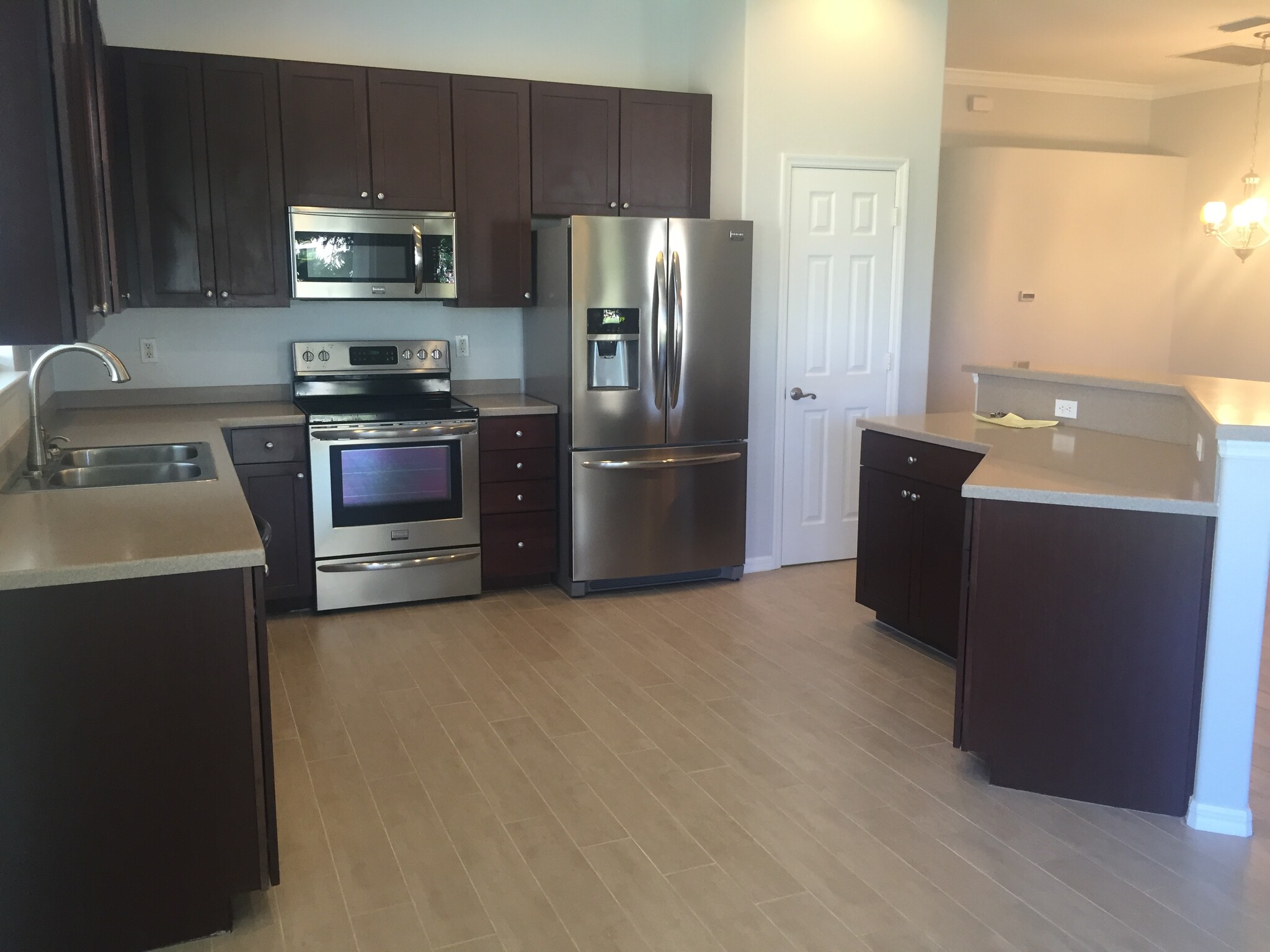 Great kitchen layout - 9716 Casa Mar Cir