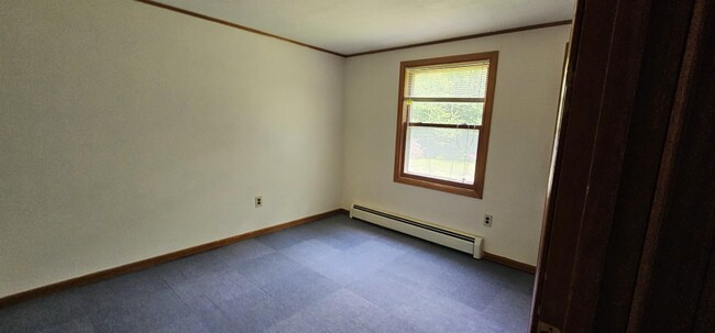Building Photo - 36 Brimstone Corner Rd