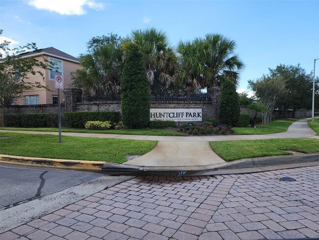 Building Photo - 14315 Huntcliff Park Way