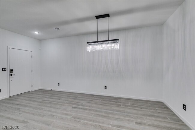 Building Photo - 1540 Maya Xing Ave