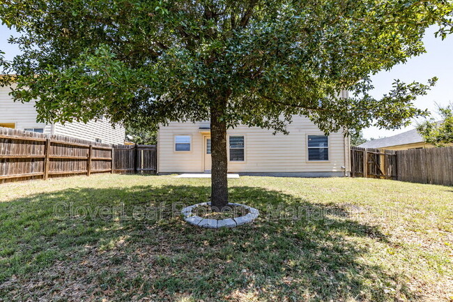 Building Photo - 3913 Whisper Ridge