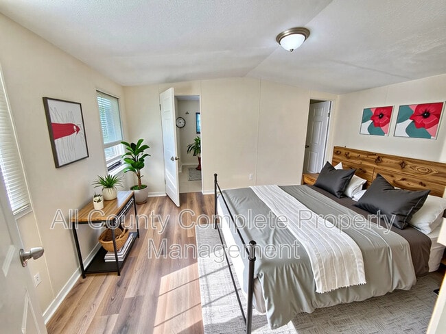 Building Photo - 7603 Plumwood Dr