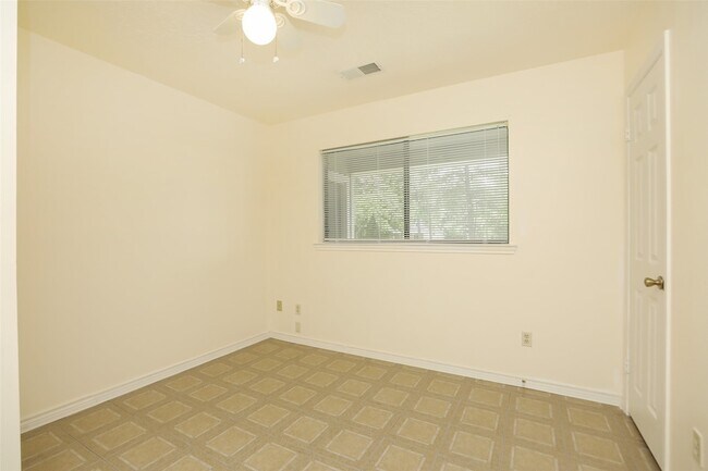 Building Photo - 18419 Buddy Riley Blvd