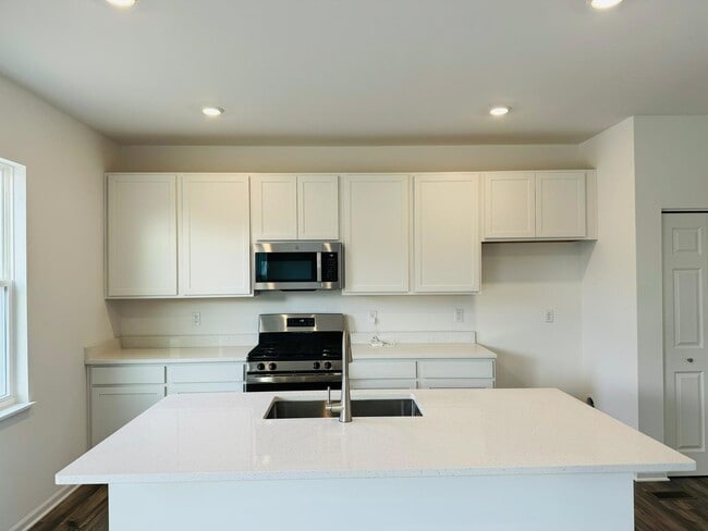 Building Photo - 3383 Caledonia Drive