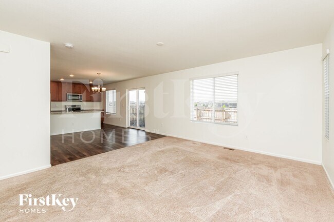 Building Photo - 10142 Luneth Dr