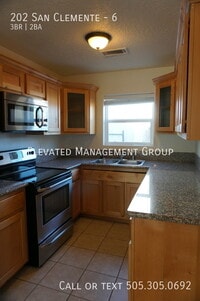 Building Photo - 202 San Clemente Ave NW