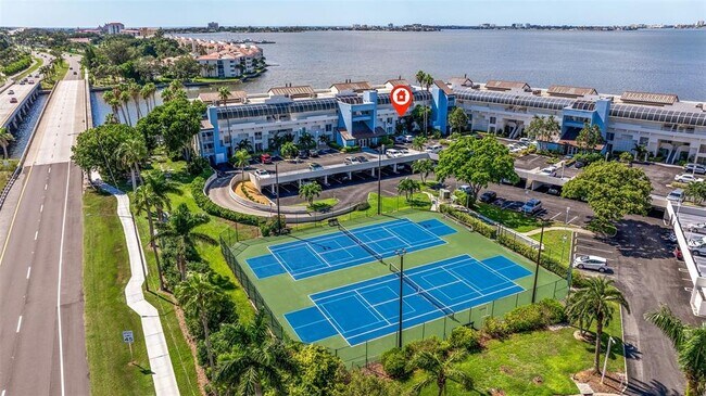 Building Photo - 5281 Isla Key Blvd S
