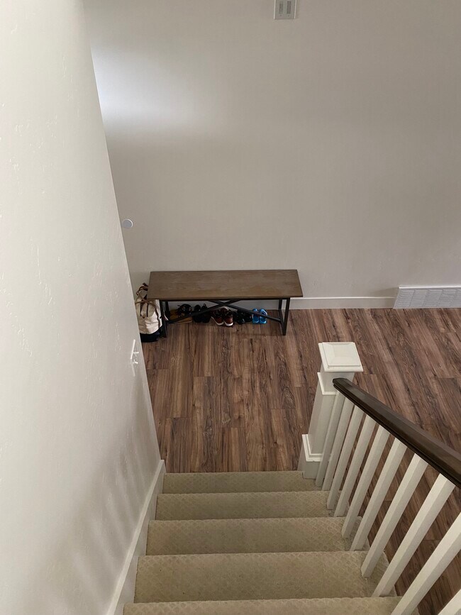 Building Photo - 238 E 370 N