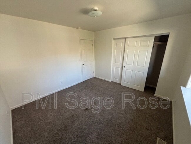 Building Photo - 1616 Phillips St