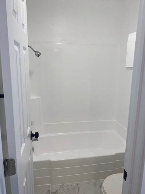 Building Photo - 5460 White Oak Ave