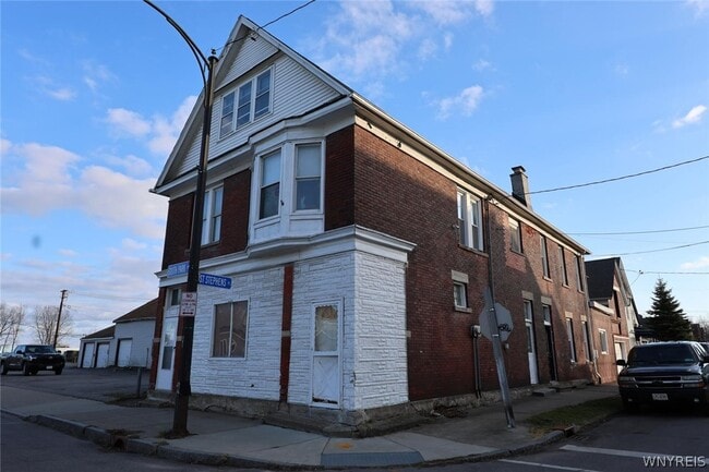 Building Photo - 901 South Park Ave