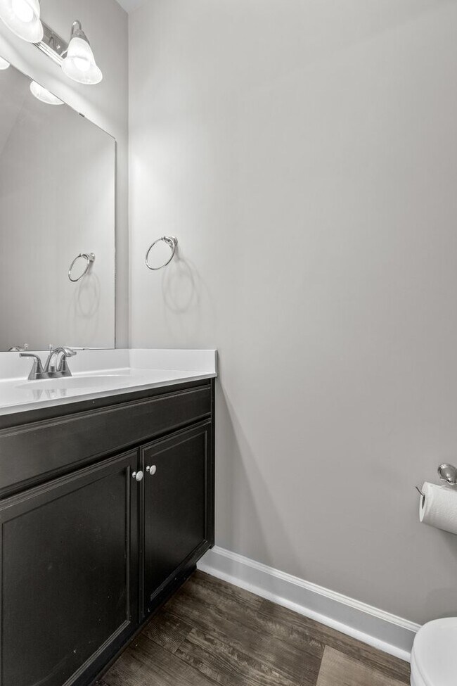 Building Photo - Marshall Farms Beauty with Dual Suites & Open-Concept Living