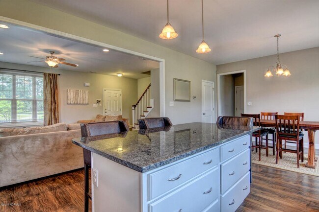 Building Photo - 140 Poplar Branch Way