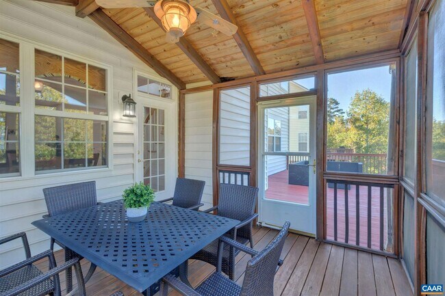 Building Photo - 373 Bayberry Way