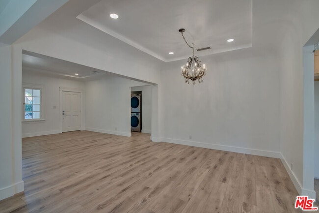 Building Photo - 641 N Martel Ave