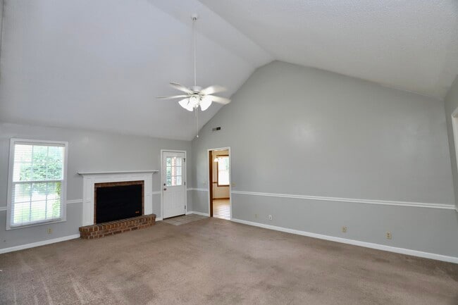 Building Photo - 1450 Morris Way Dr