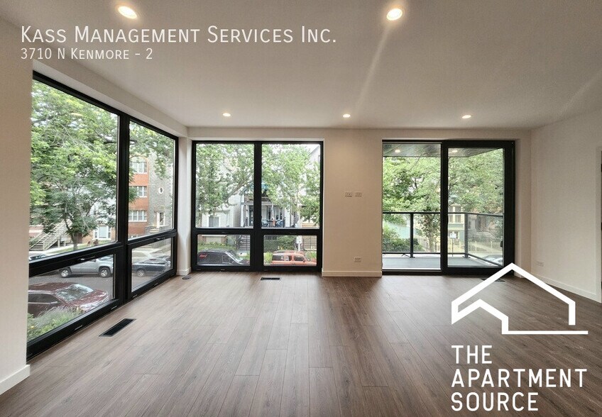 Building Photo - 3710 N Kenmore Ave