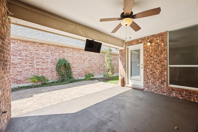 Building Photo - 4641 Refugio Rd
