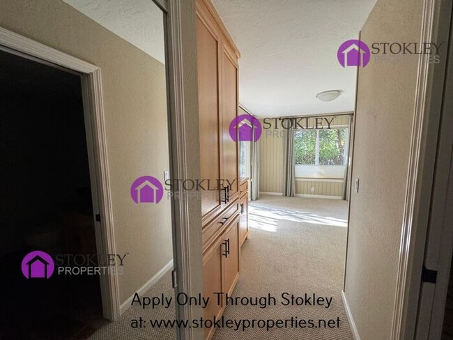 Building Photo - 155 Farallon Ct