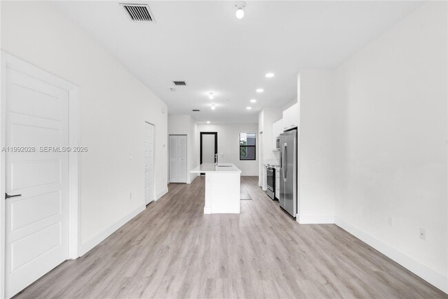 Building Photo - 8005 NW 104th Ave