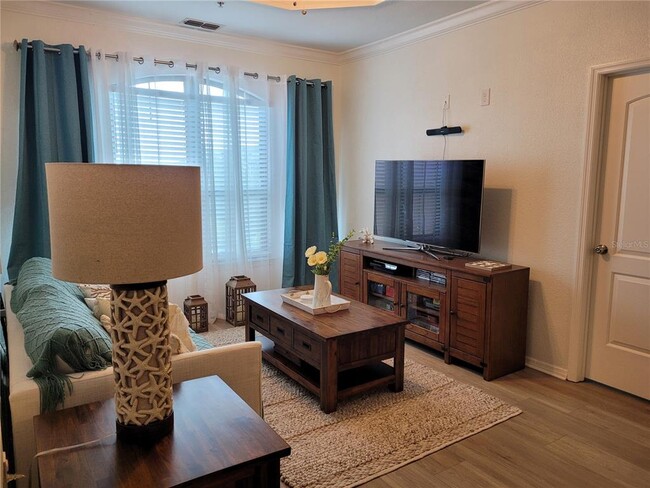 Building Photo - 2709 Via Cipriani