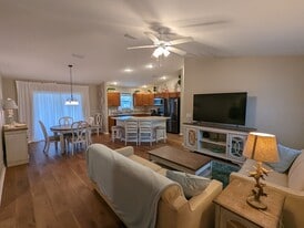 Building Photo - 3156 Brine Way