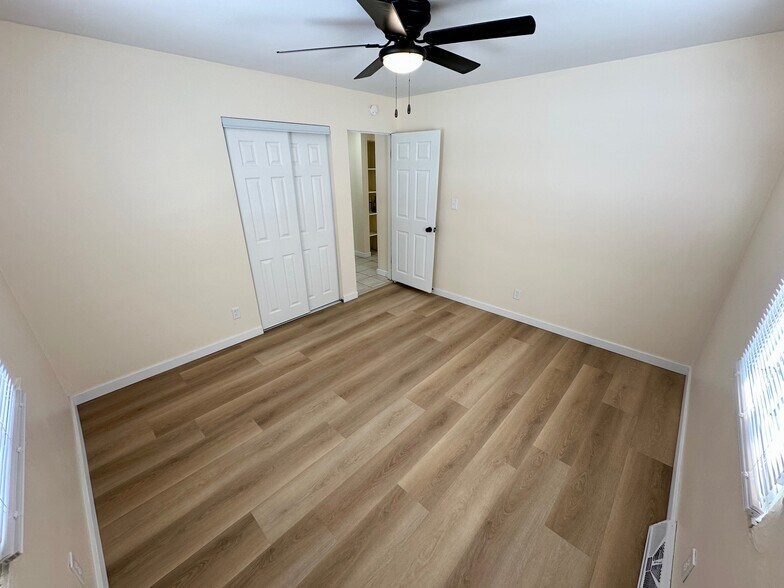 Building Photo - 1166 Tonawanda Ave