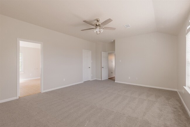 Building Photo - 16530 Cypress Bridge Dr