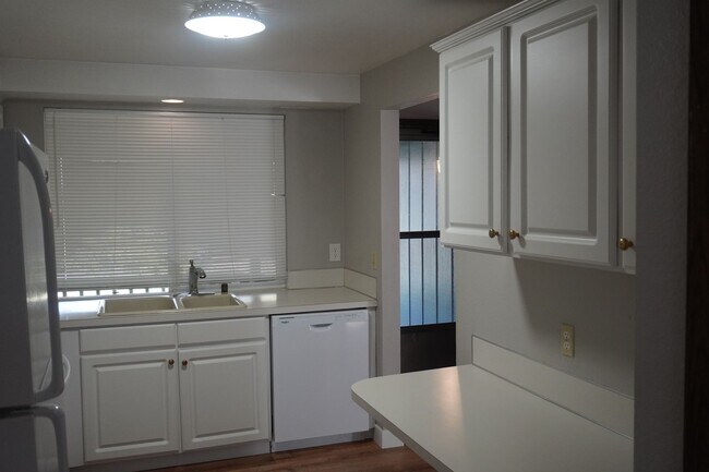 Building Photo - 1307 NW 119th St