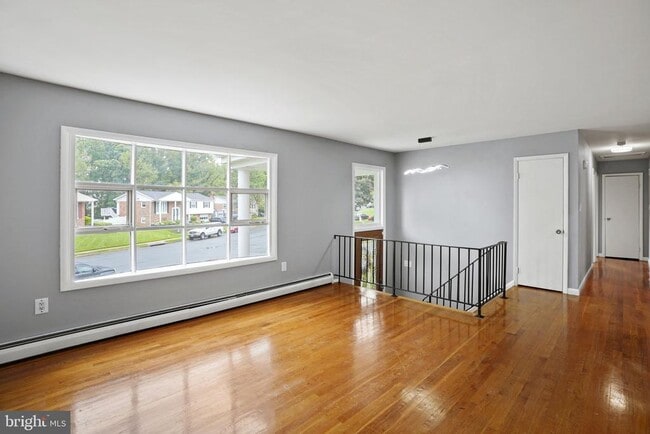 Building Photo - 4226 Evergreen Dr