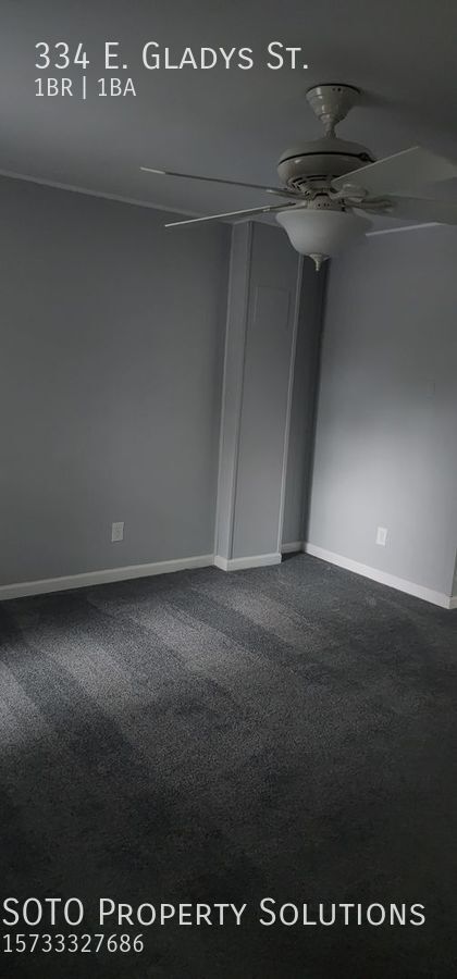 Building Photo - Studio Apartment Pet-Friendly
