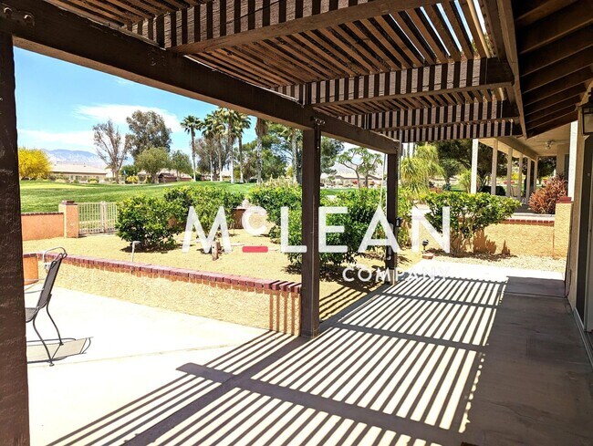 Building Photo - Resort Living in Desert Hot Springs