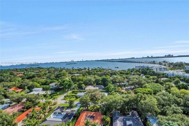 Building Photo - 4250 Biscayne Blvd
