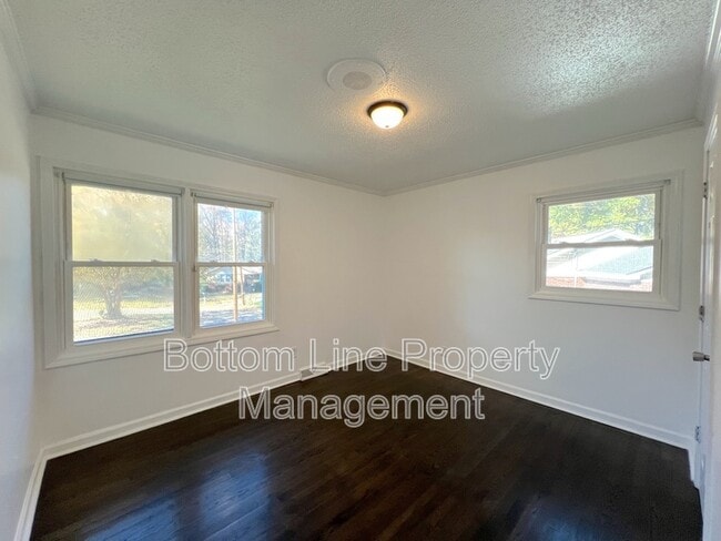 Building Photo - 2607 Dantrey Pl