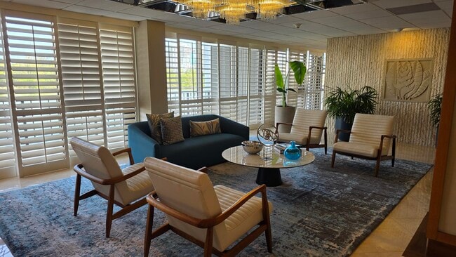 Building Photo - 936 Intracoastal Dr